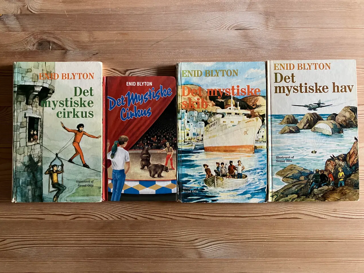 Billede 8 - NEDSAT: 28 gamle bøger af Enid Blyton, Grafisk