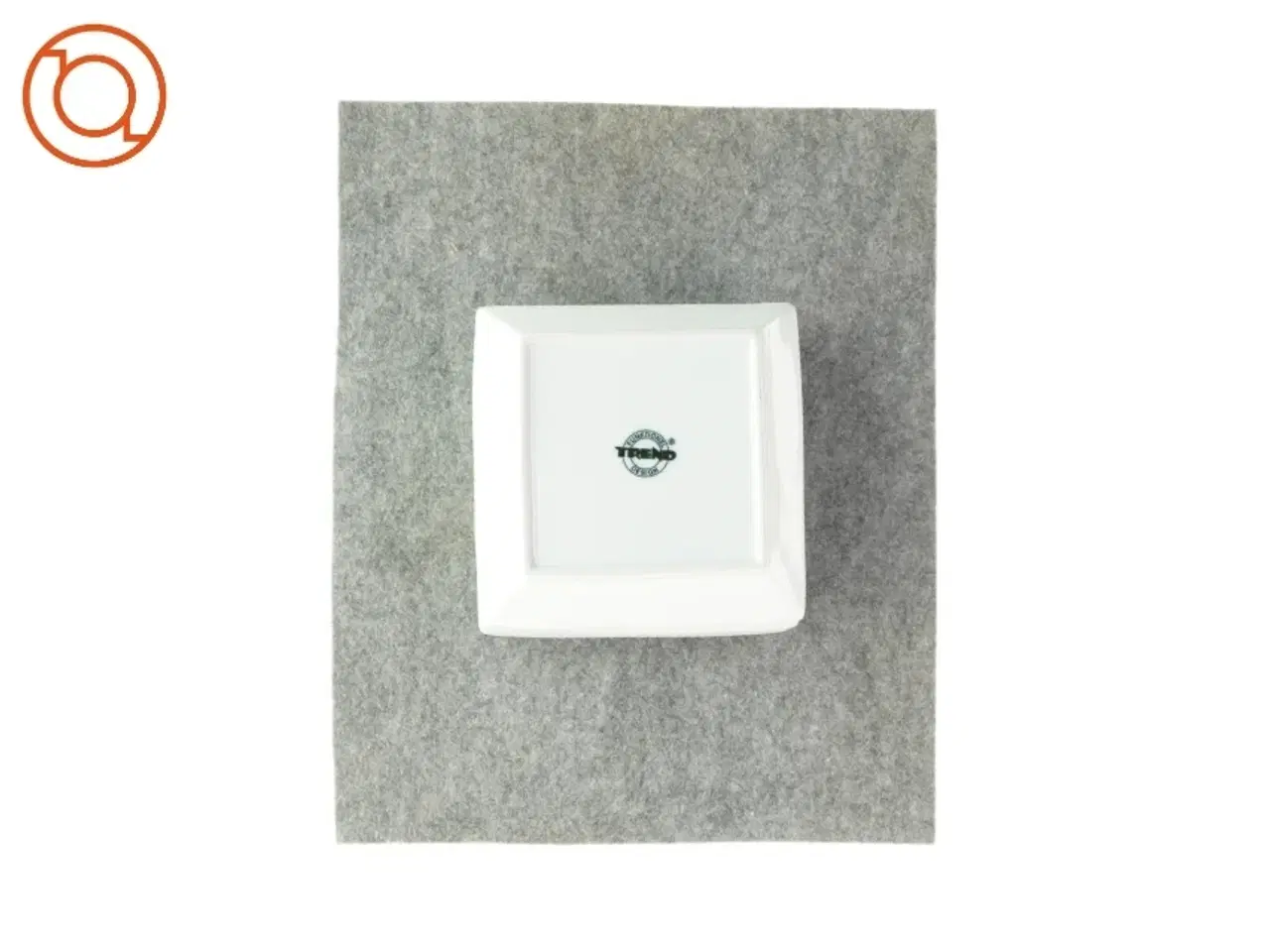 Billede 2 - Skåle (4 stk) fra Trend (str. 18 x 18 x 5,5 cm)