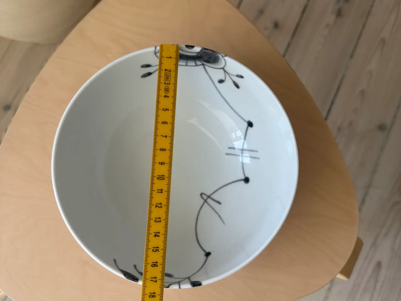 Billede 5 - Royal Copenhagen Sort Mega Riflet Skål Ø 18 cm - P