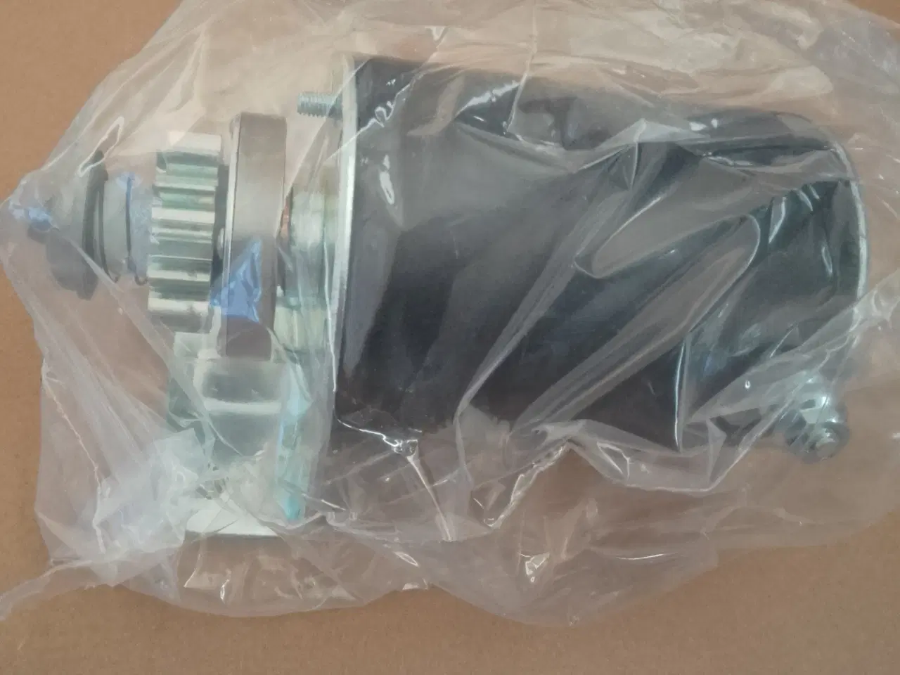 Billede 2 - Ny Starter til havetraktor Briggs and Stratton 