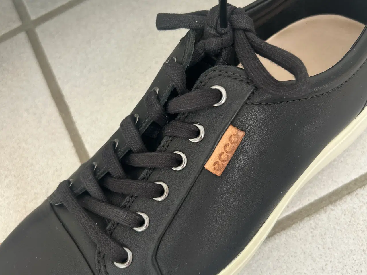Billede 2 - Ny/ubrugt Ecco sneakers i sort læder 