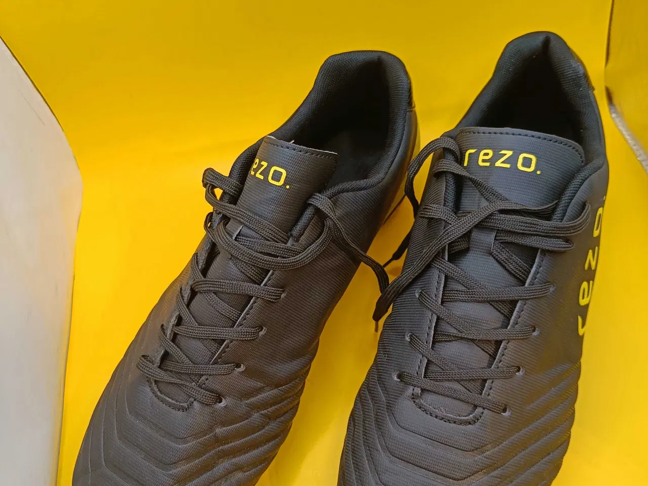 Billede 2 - Rezo fodboldstøvler 45str