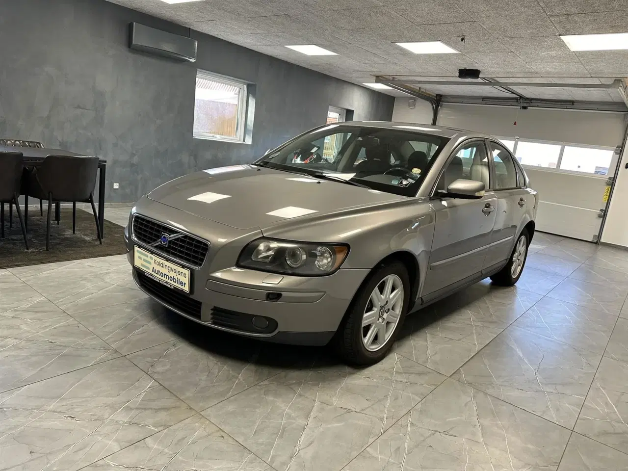 Billede 2 - Volvo S40 2,4 I Momentum 170HK Aut.