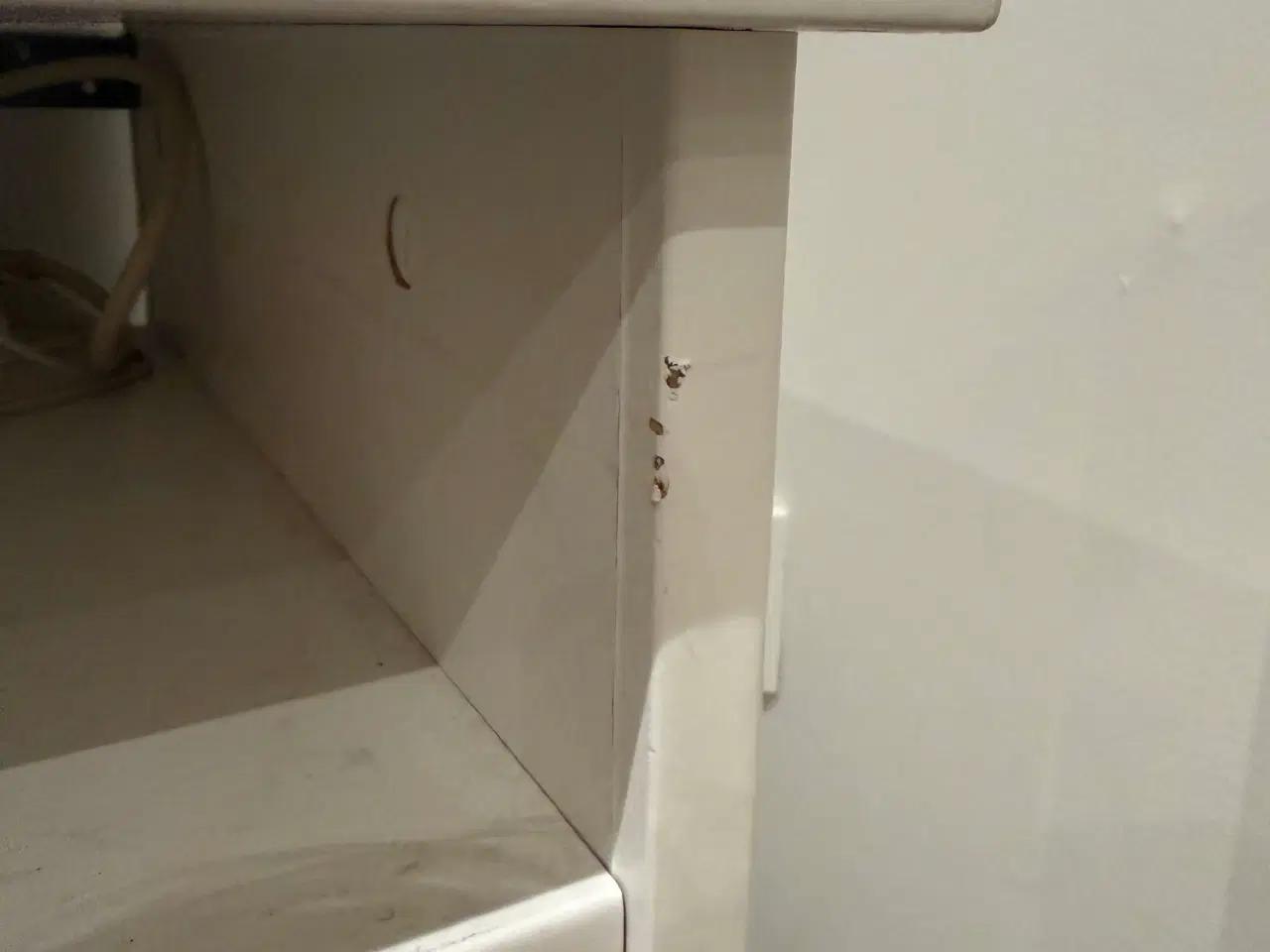 Billede 5 - Sengebord, hvid SONGESAND