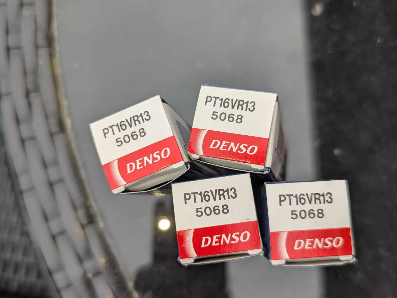 Billede 1 - Ford Escort/ mondeo 4x denso tændrør