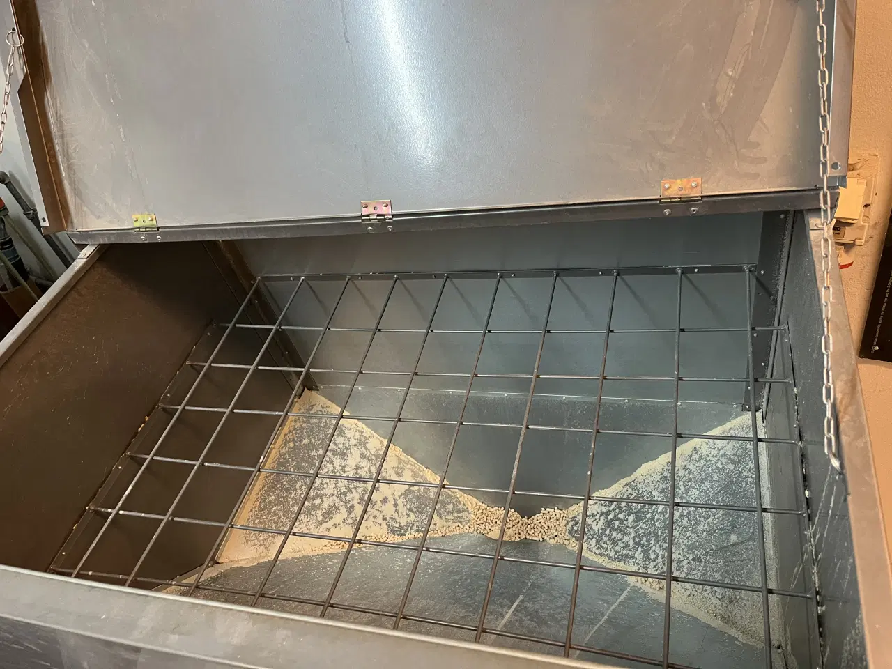 Billede 3 - Snegl til træpiller & træpille beholder