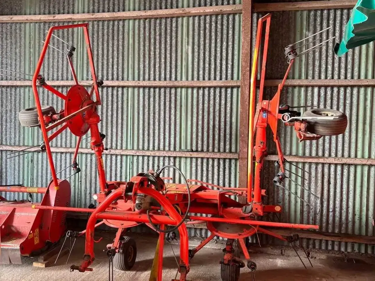 Billede 1 - Kuhn spreder gf 502
