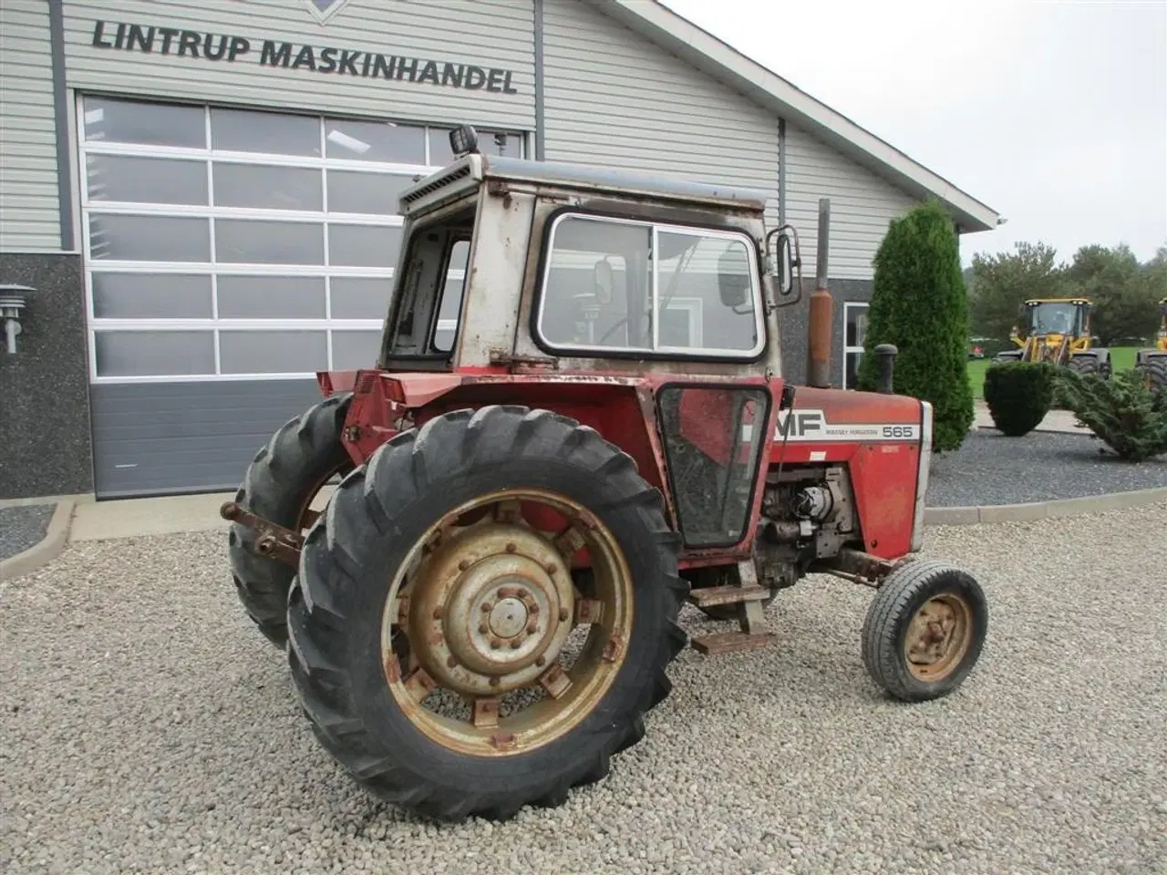 Billede 8 - Massey Ferguson 565 Med orginal registringsattest til og srvostyrring