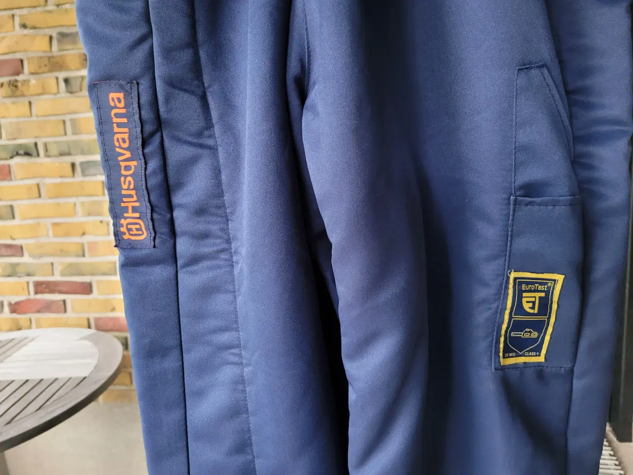 Billede 2 - Husqvarna sikkerhedsbukser, savoveralls str. 54