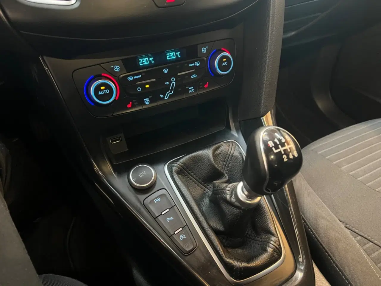 Billede 15 - Ford Focus 1,0 SCTi 125 Titanium stc.