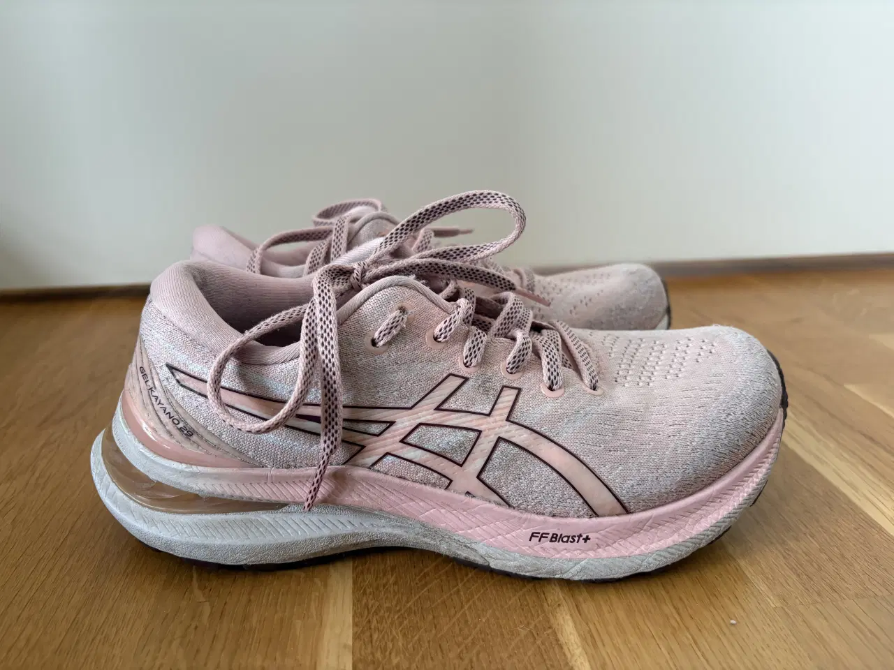 Billede 1 - Asics Gel Kayano 29 – lyserød – str. 36