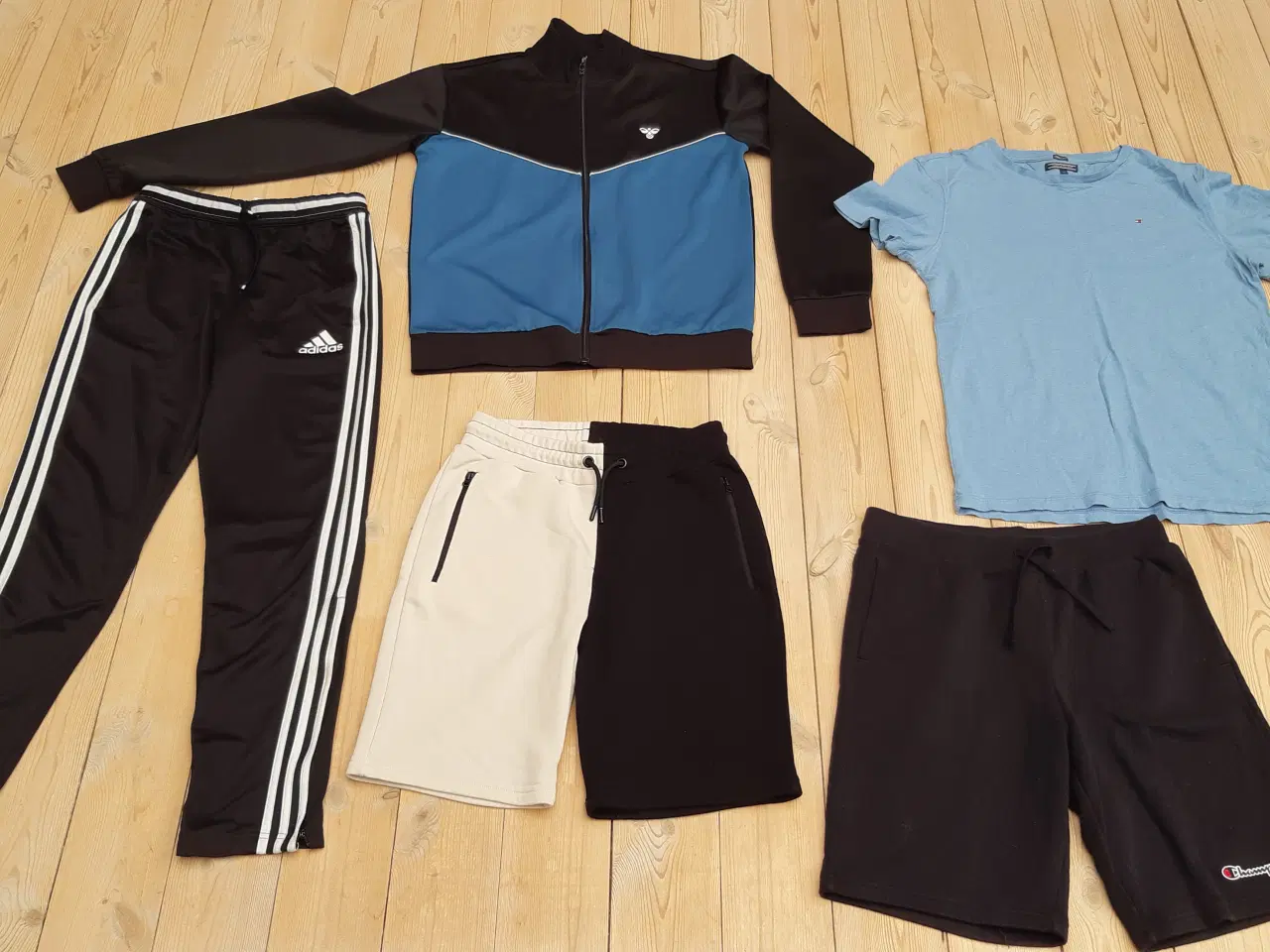 Billede 4 - STR 164, 176 OG XXL - HUMMEL m.fl. NÆSTEN SOM NYT