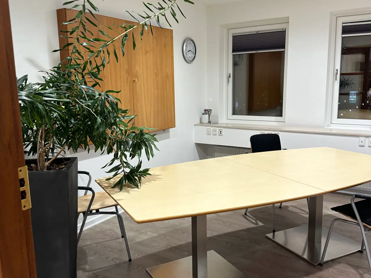 Billede 1 - Konferenceborde