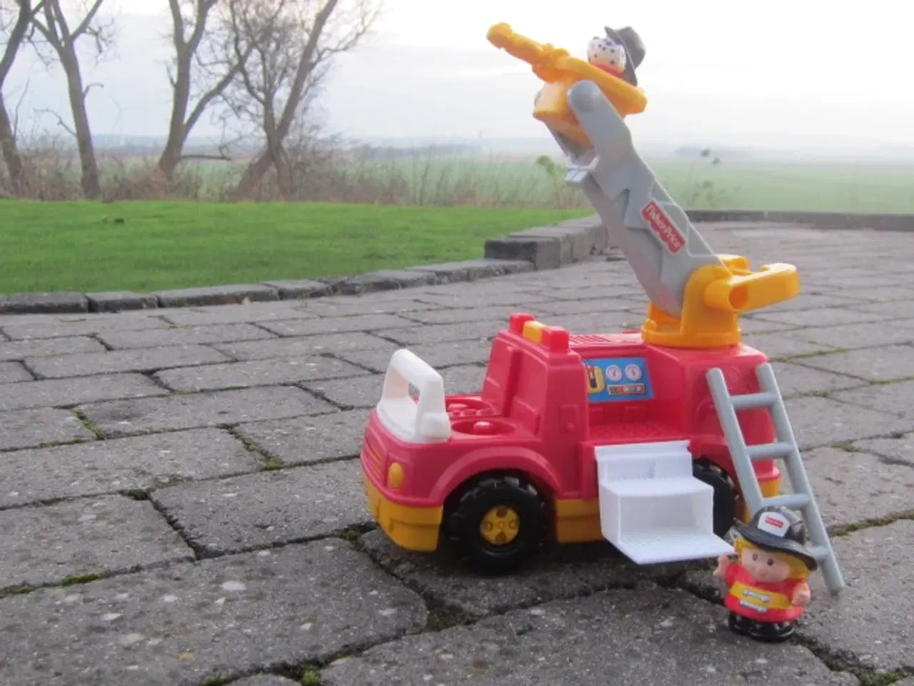 Billede 2 - Brandbil, FisherPrice