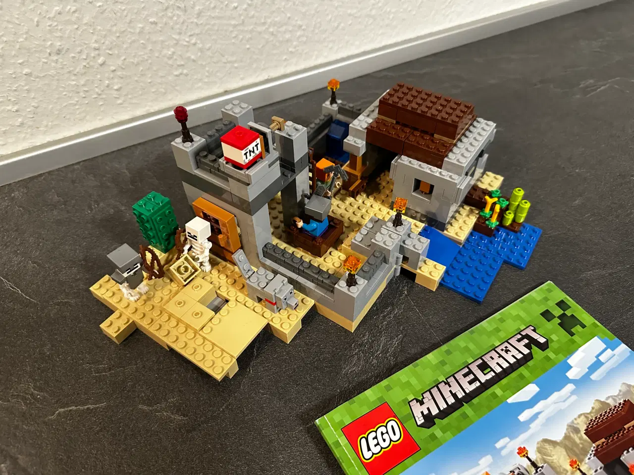 Billede 2 - LEGO 21121 Minecraft Desert Outpost med manual