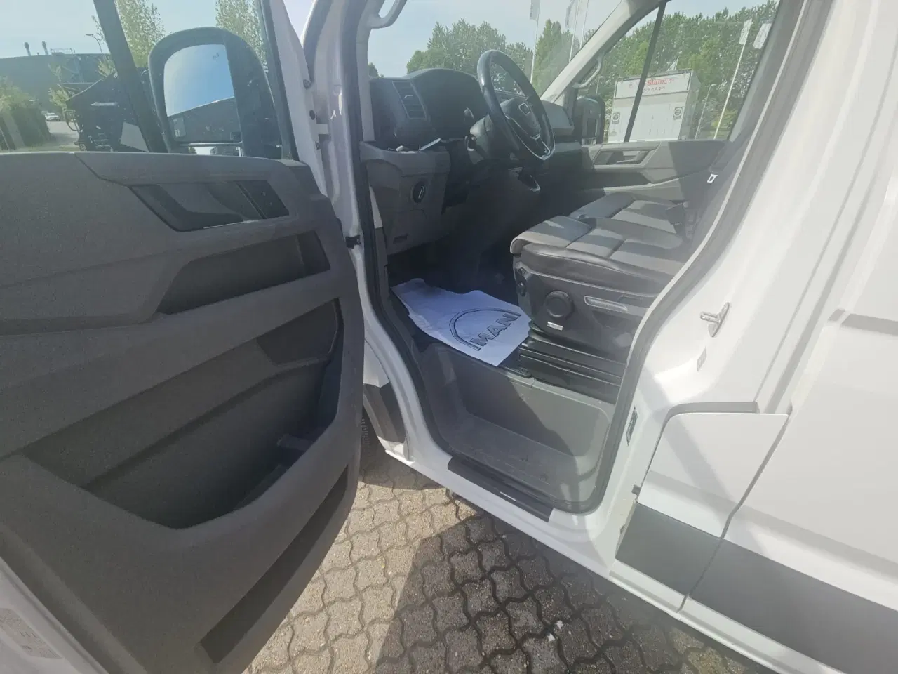 Billede 13 - MAN TGE 3.180 A8 L3H3, Kassevogn