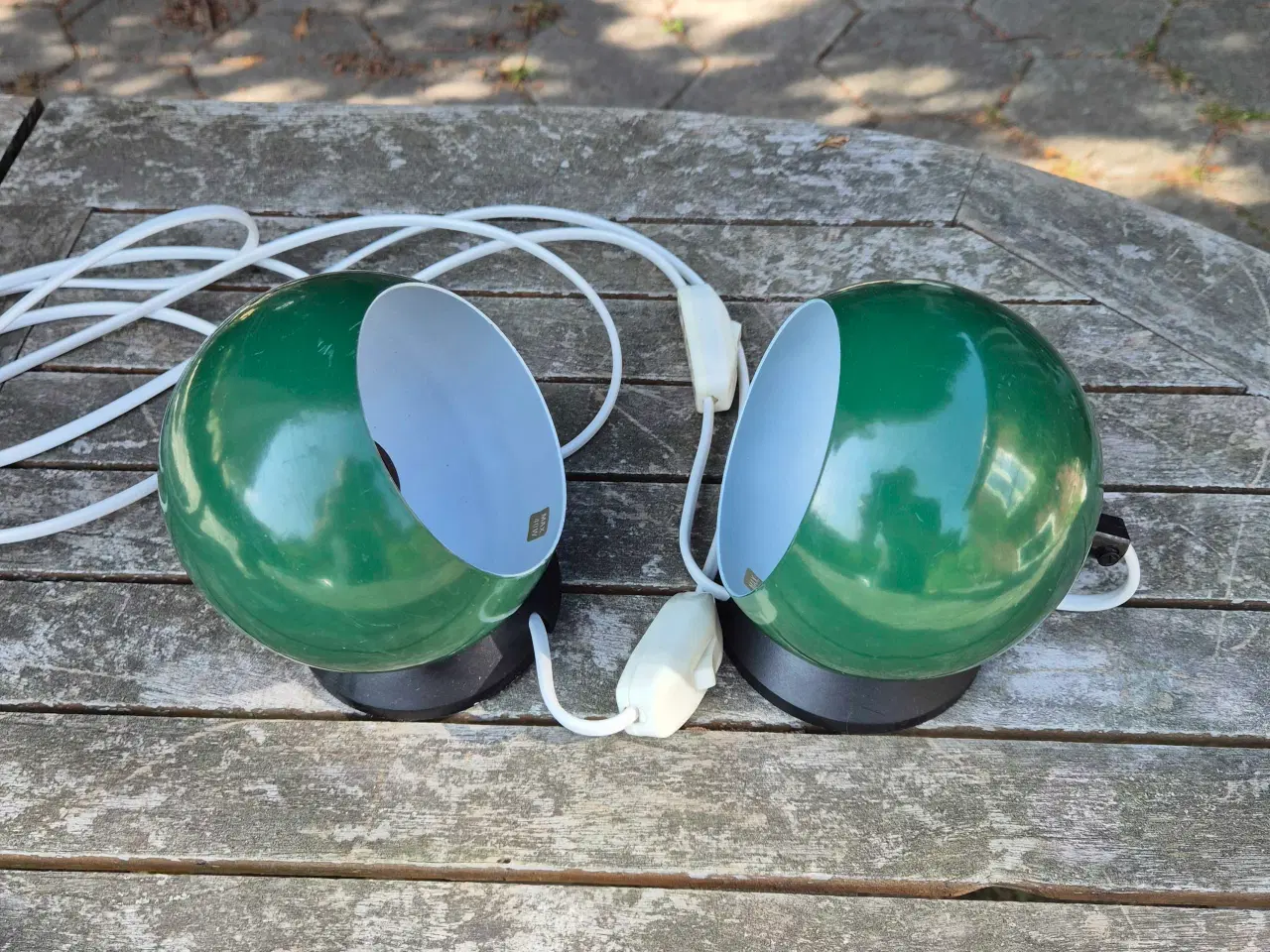 Billede 2 - To grønne magnetlamper af den gode gamle slags 