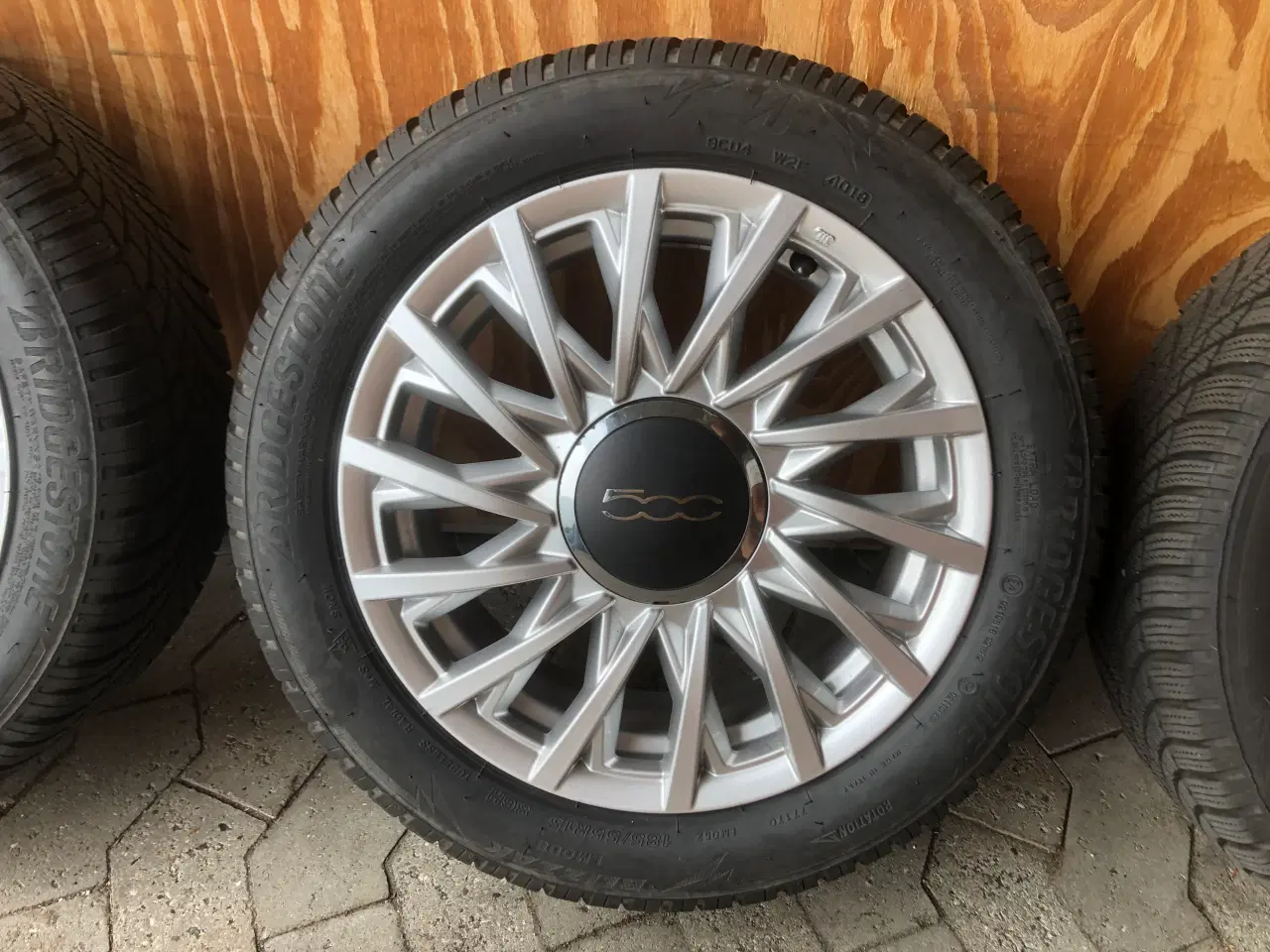 Billede 3 - Fiat 500 vinterhjul 