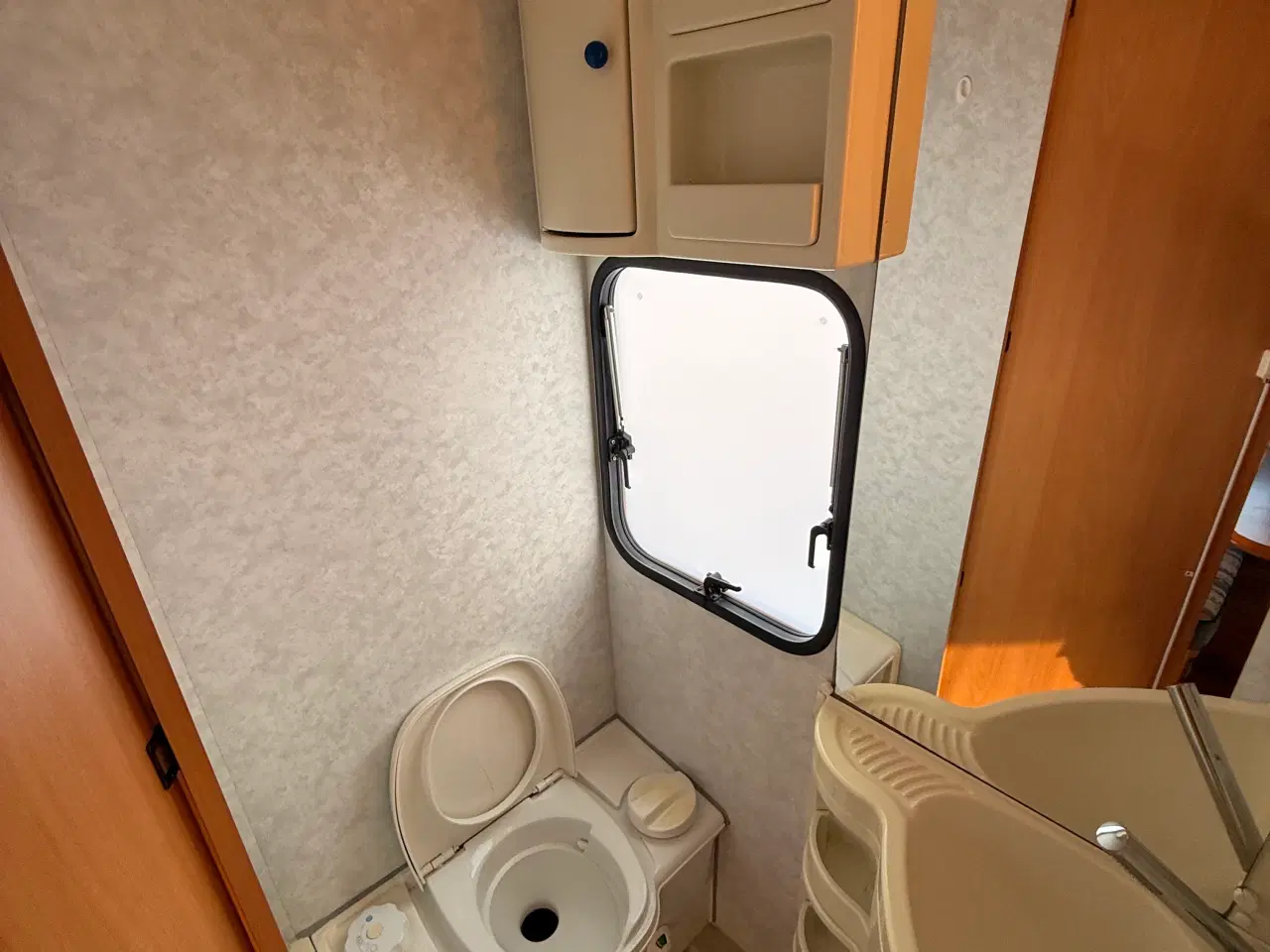 Billede 11 - 2006 Adria Altea 502 DK / Med Isabella Fortelt