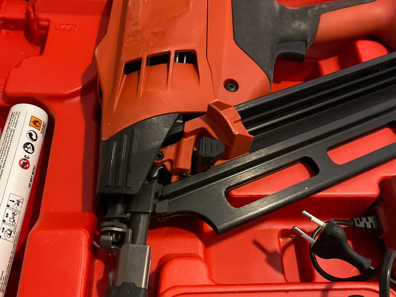 Billede 2 - Hilti sømpistol