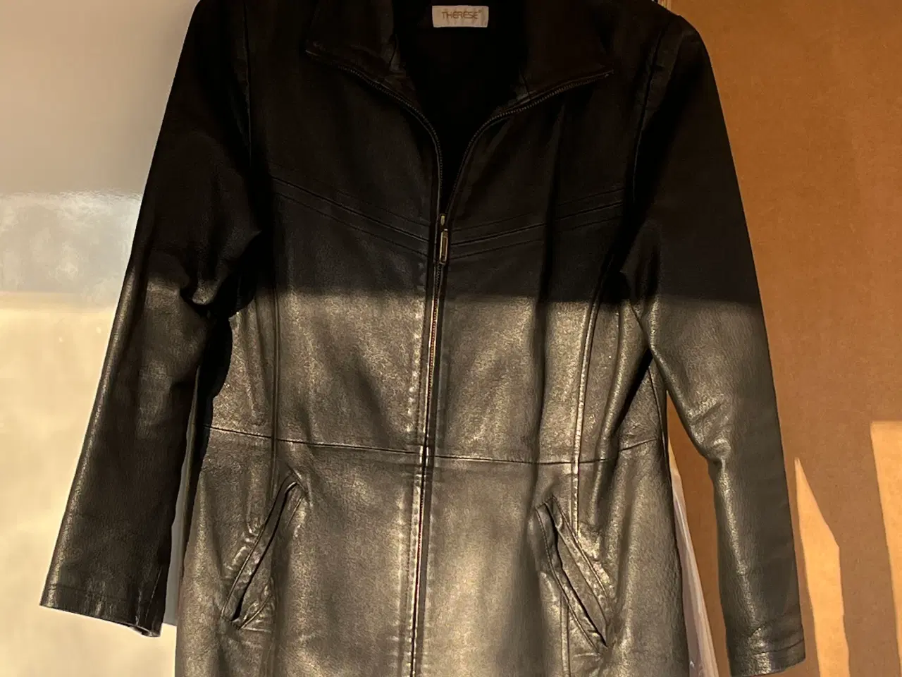Billede 1 - Dame Skind jakke