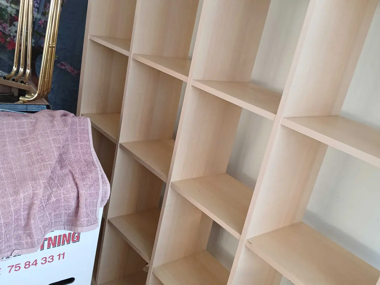 Billede 4 - Meget Fed Rummelig Reol 🔥