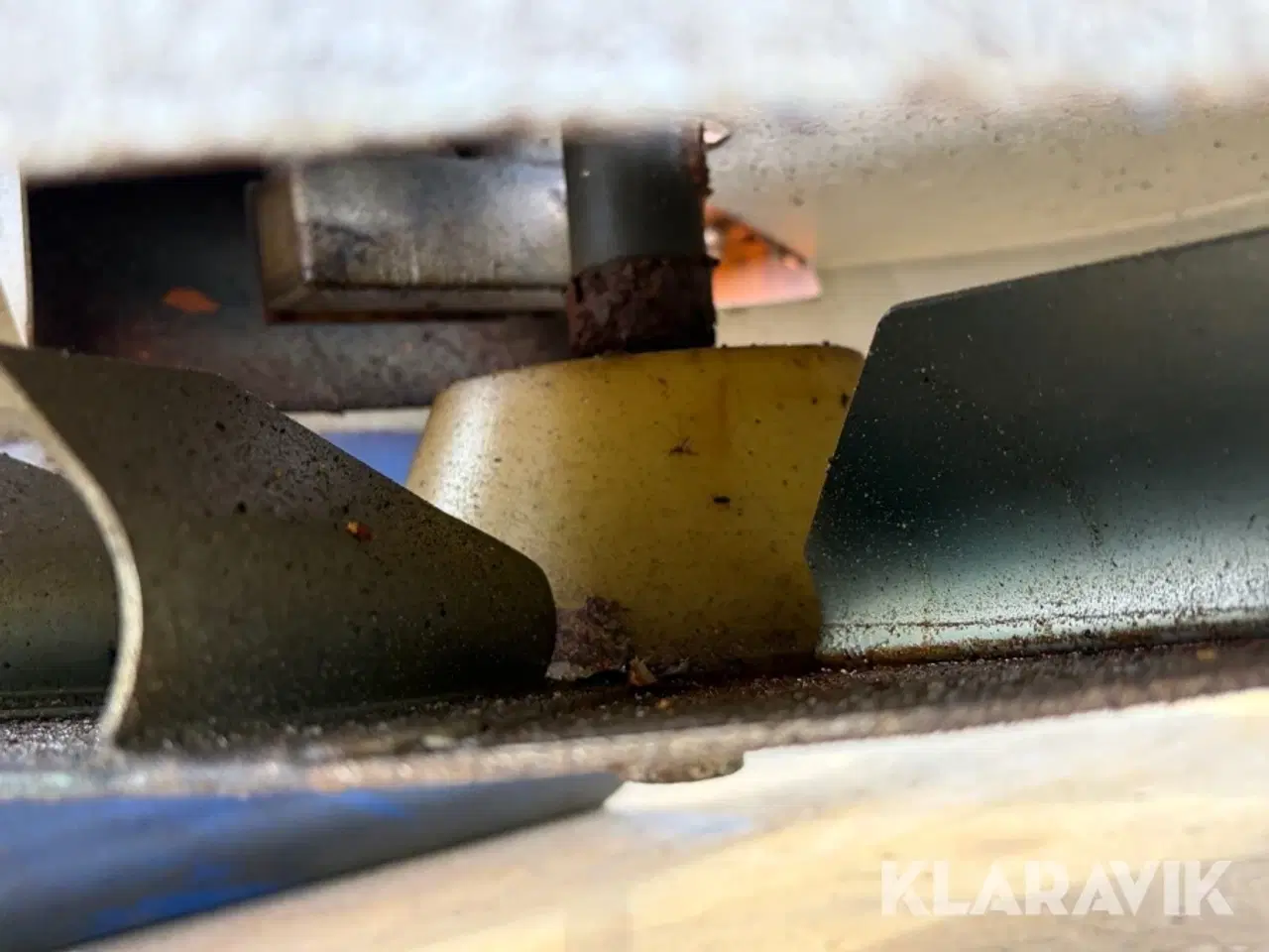 Billede 11 - Liftophængt saltspreder Bucher Tracon 1200 FS