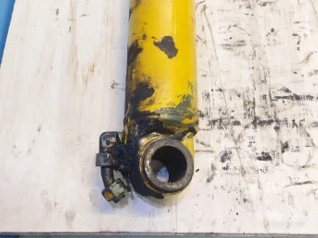 Billede 2 - Hydrema 906B HæveCylinder 202651