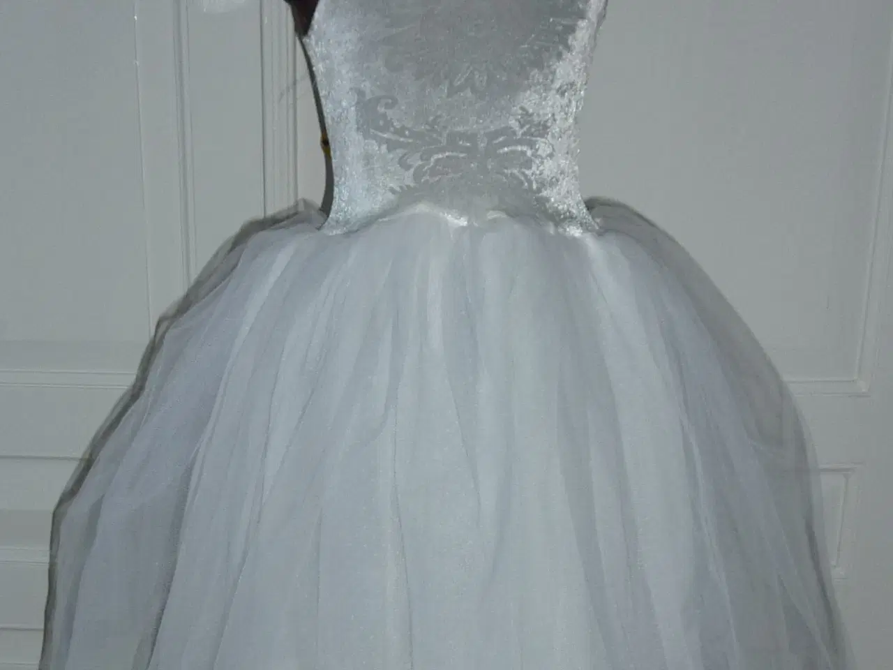 Billede 2 - Balletkjole til leg, udklædning & dans. Str.4-6 år