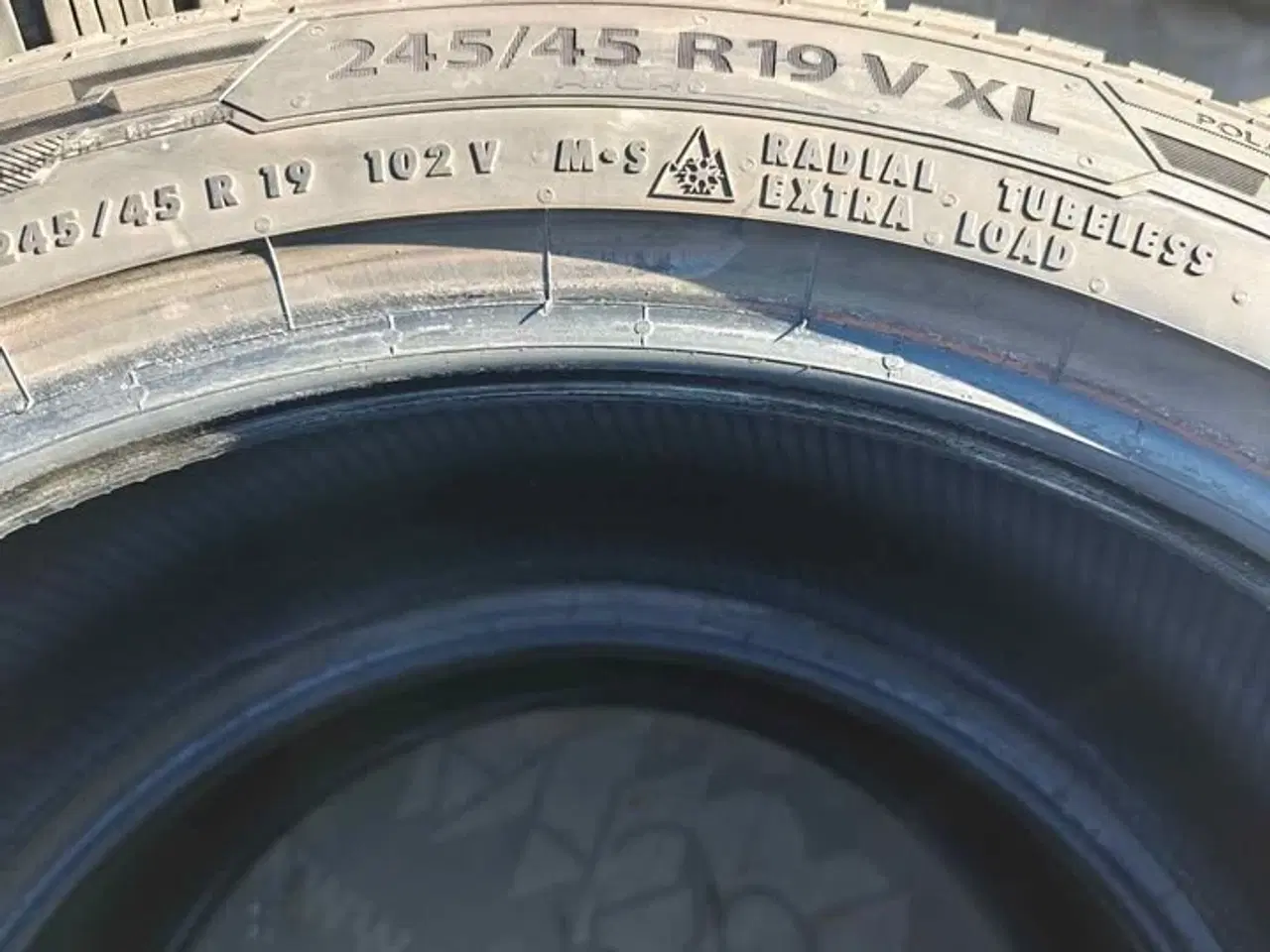 Billede 5 - Vinterdæk Polaris 5 245/45 R19 102V XL