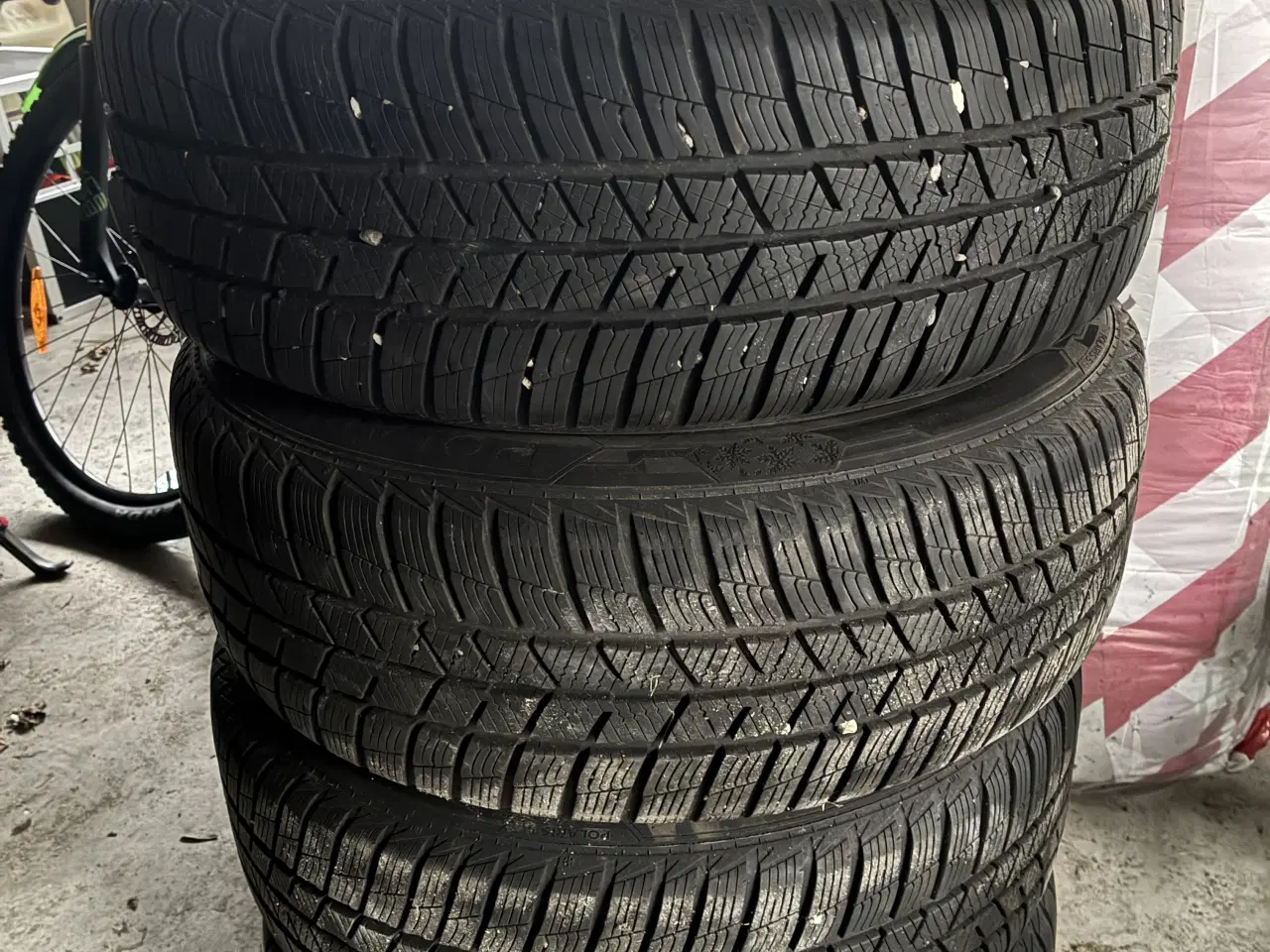 Billede 2 - Alufælge med vinterdæk