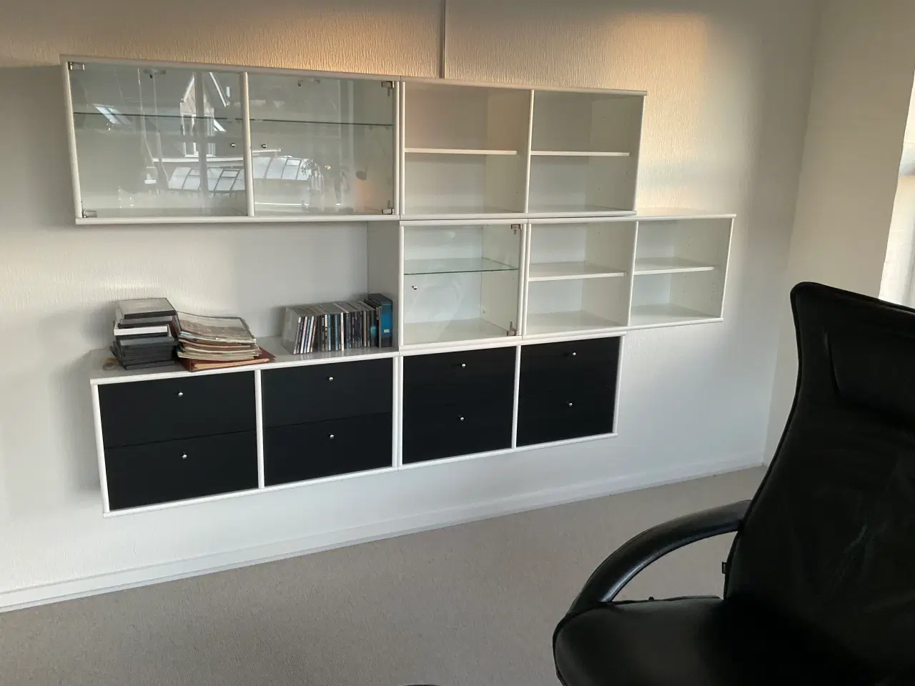 Billede 1 - Mistral reolskabe til vægophæng