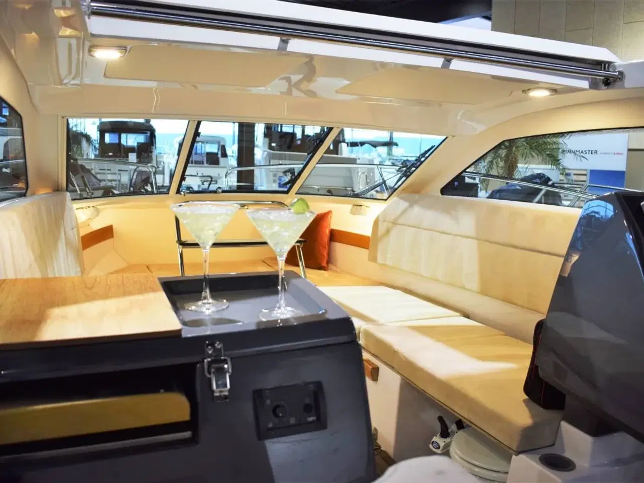 Billede 12 - Flipper 700ST m/Yamaha F225 V6 og udstyr