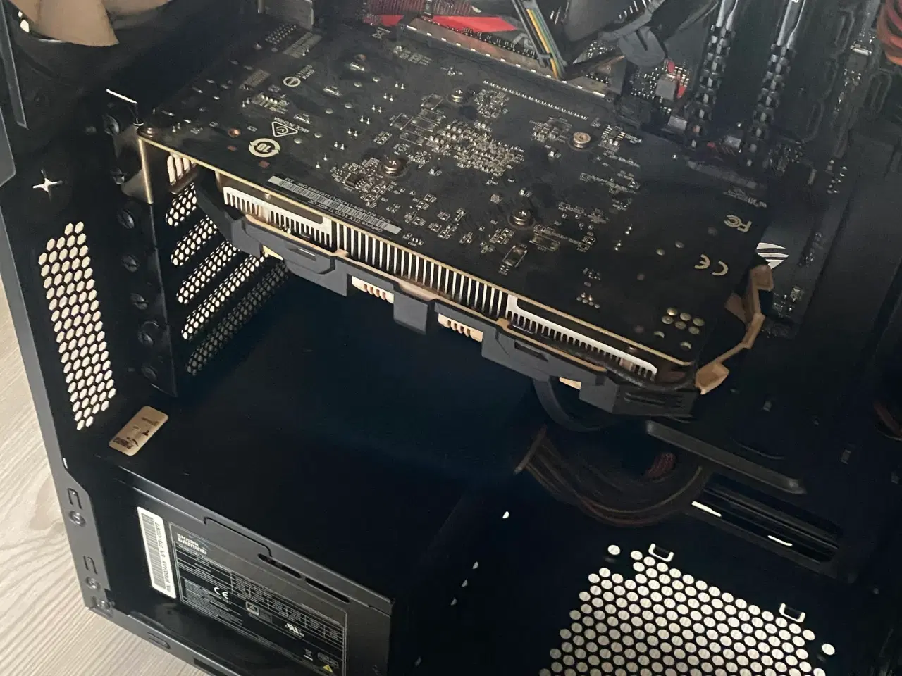 Billede 4 - Gaming computer +skærme