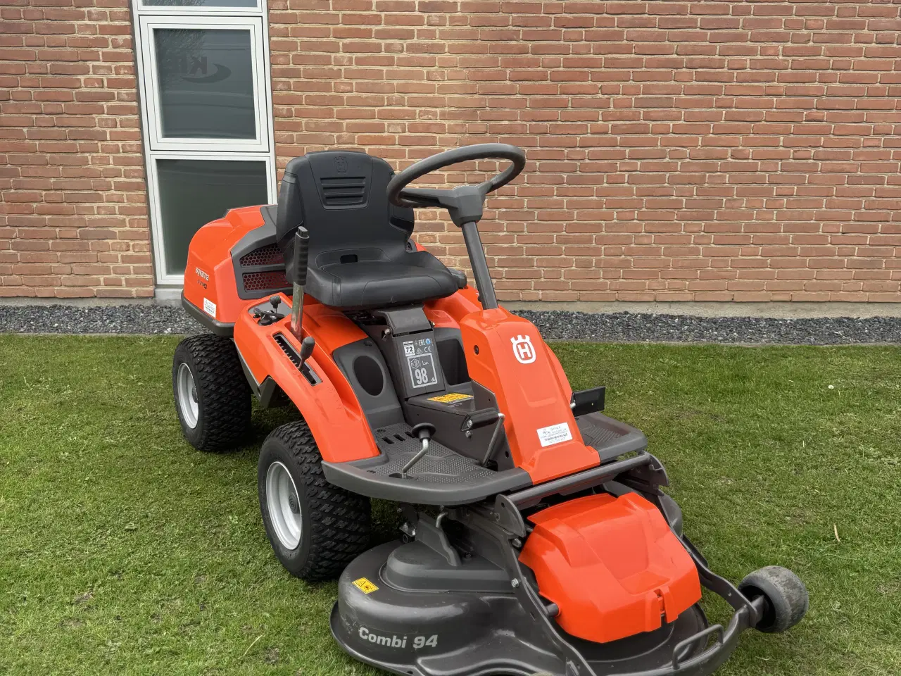 Billede 4 - Husqvarna r214Tc