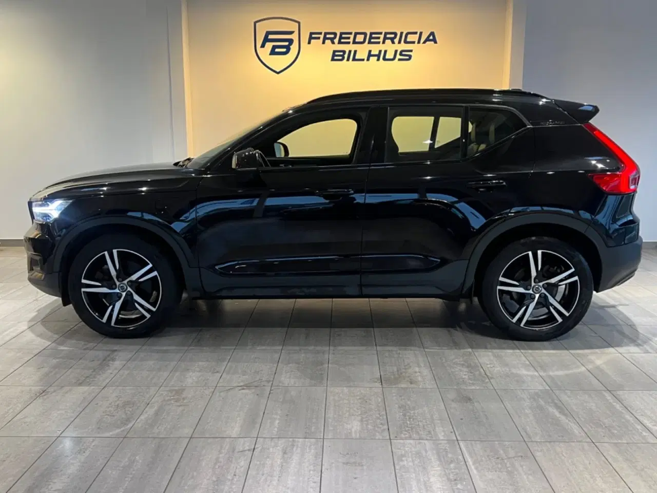 Billede 2 - Volvo XC40 1,5 T5 ReCharge R-Design aut.