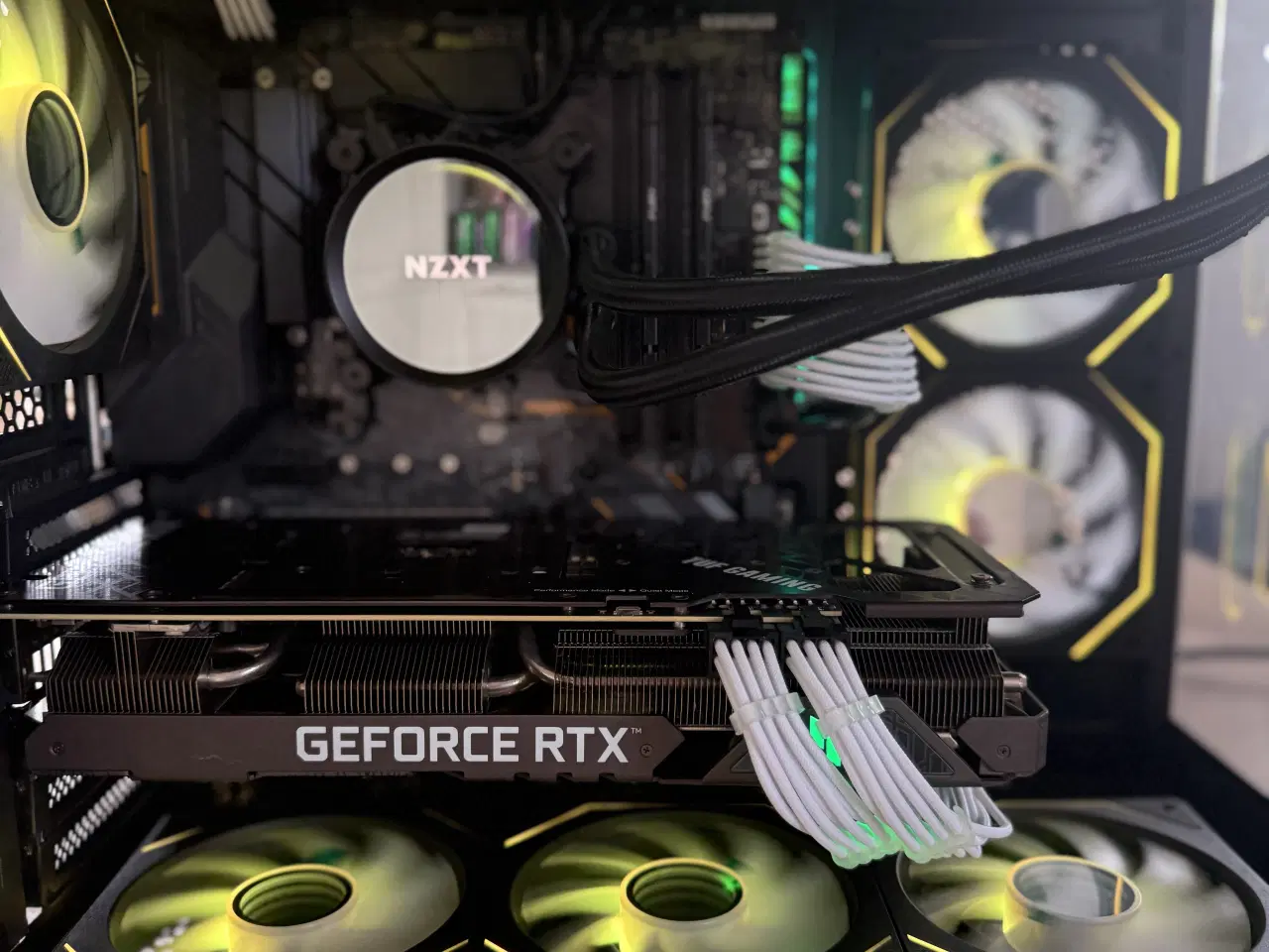 Billede 3 - Flot RGB Gaming PC – RTX 3070 / i7/ 16 RAM