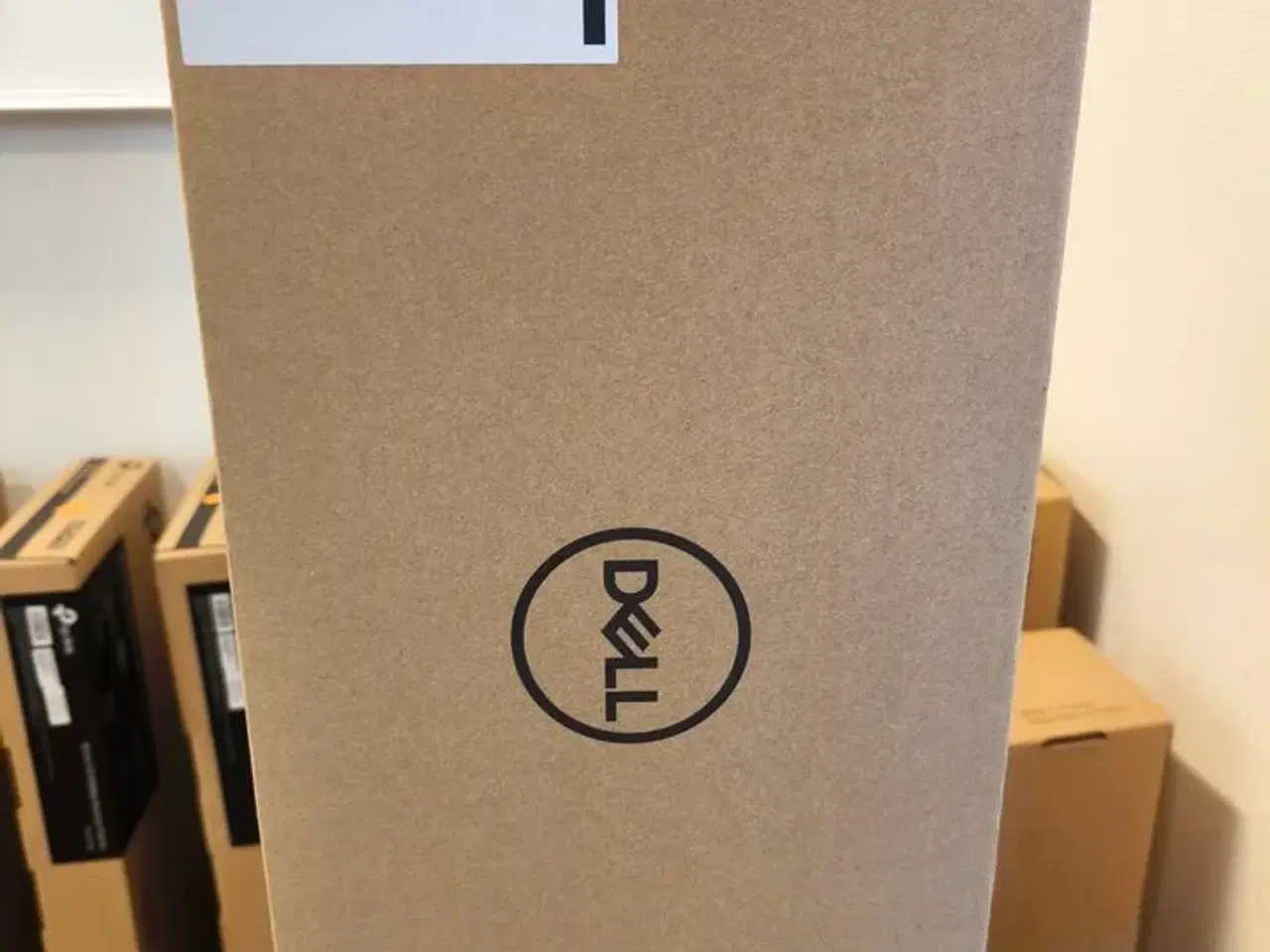 Billede 1 - Mikro-desktop DELL OptiPlex 3070 Intel I5-9500T | 8 GB | 256 GB M.2 SSD (ubrugt)