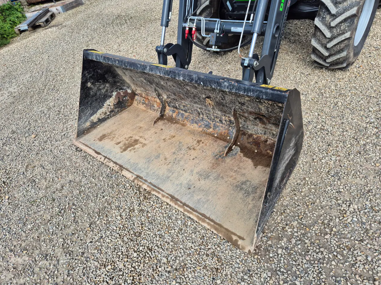 Billede 15 - Deutz Agrolux 310 Med Frontlæsser