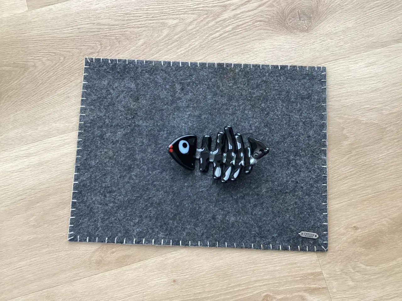 Billede 1 - Sort glas fisk