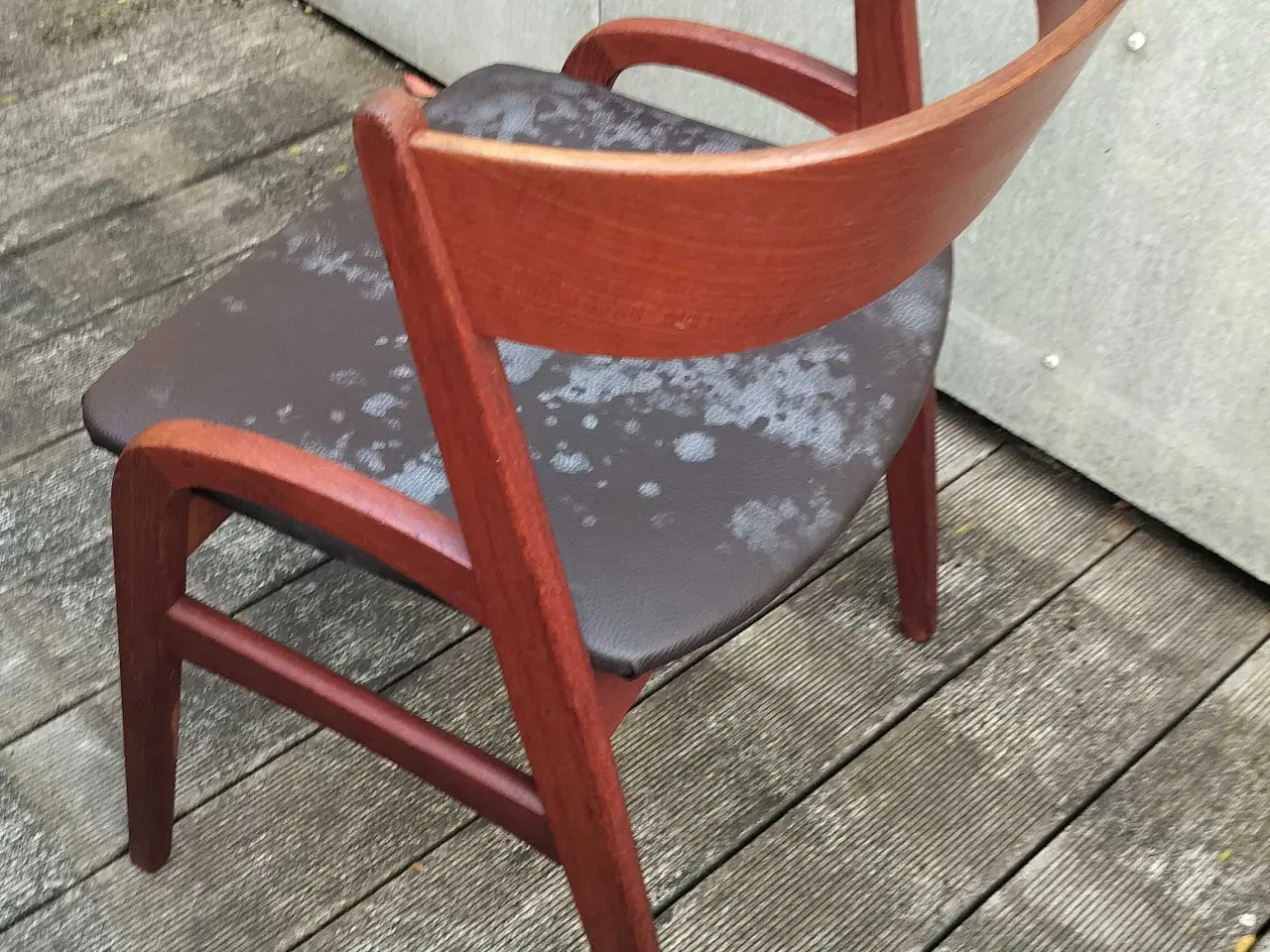 Billede 3 - Flot teaktræs spisestol.