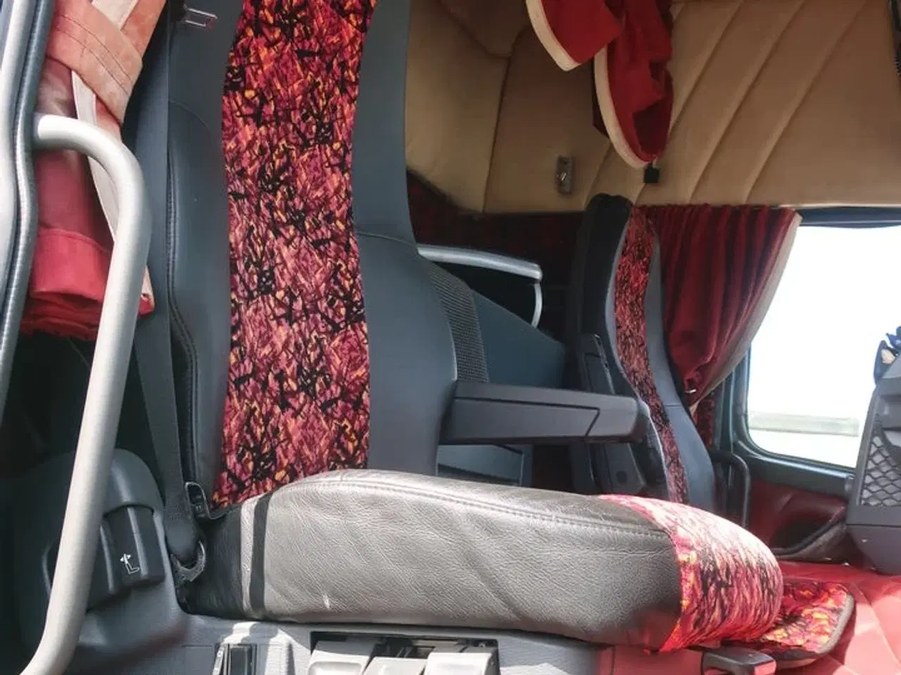 Billede 33 - Lastbil m. kran VOLVO FMX