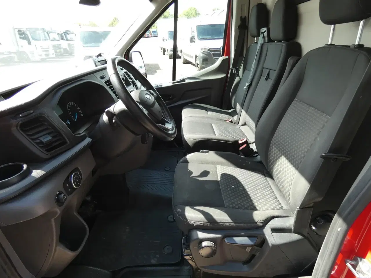 Billede 10 - Ford Transit 350 L2H2 2,0 TDCi Trend 130HK Van 6g