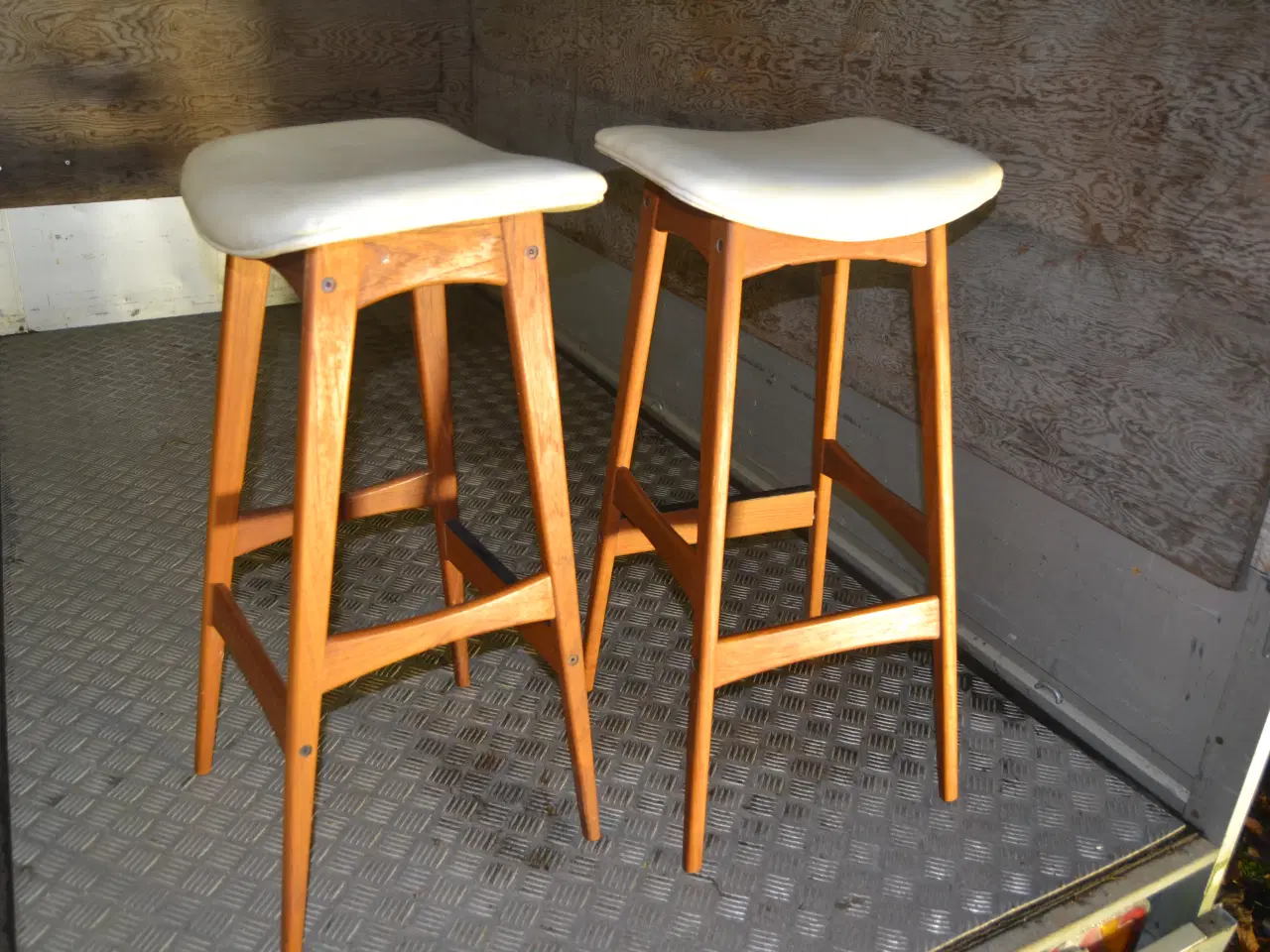 Billede 1 - Johannes Andersen barstole 