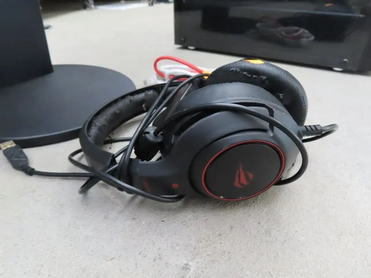 Billede 5 - Gaming PC med Headset (SAMSUNG)