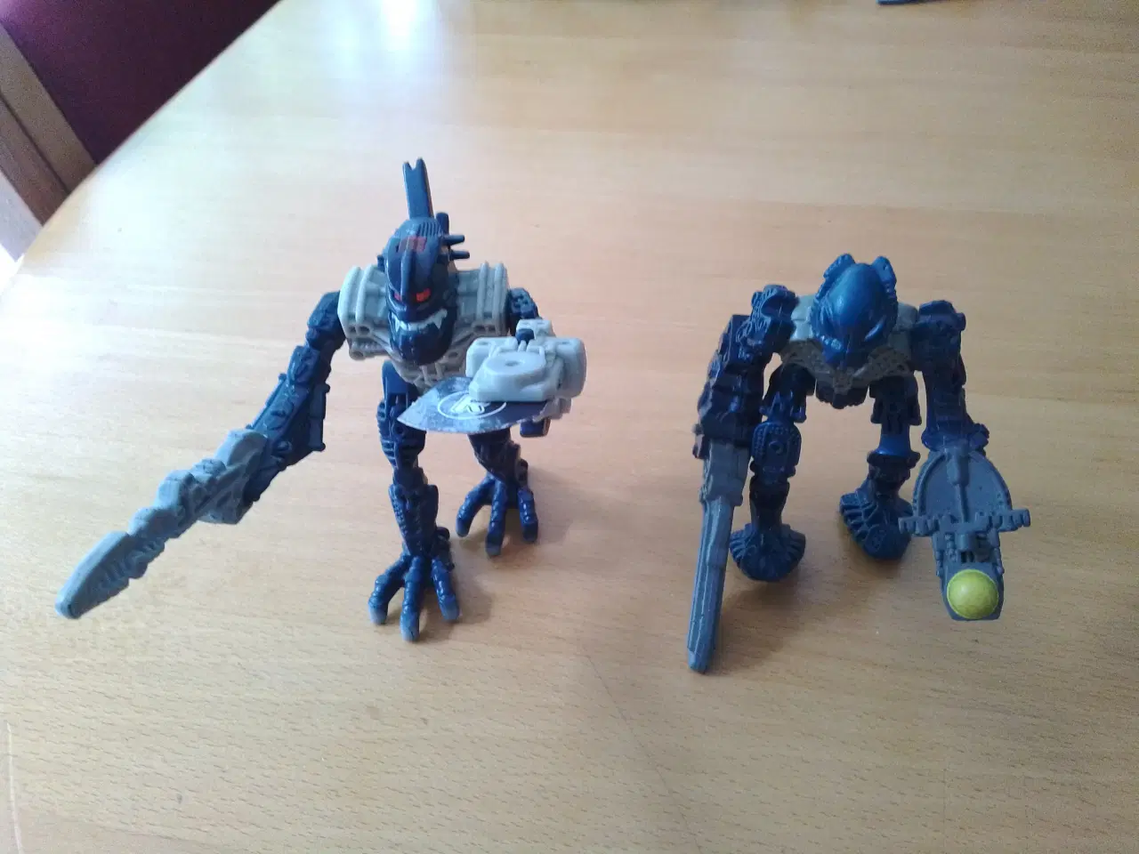 Billede 4 - Bionicles figurer
