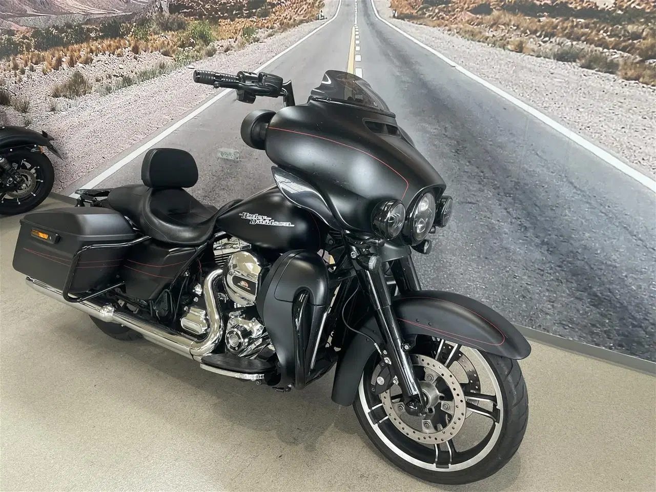 Billede 2 - Harley-Davidson FLHXS  Street Glide Special 103"
