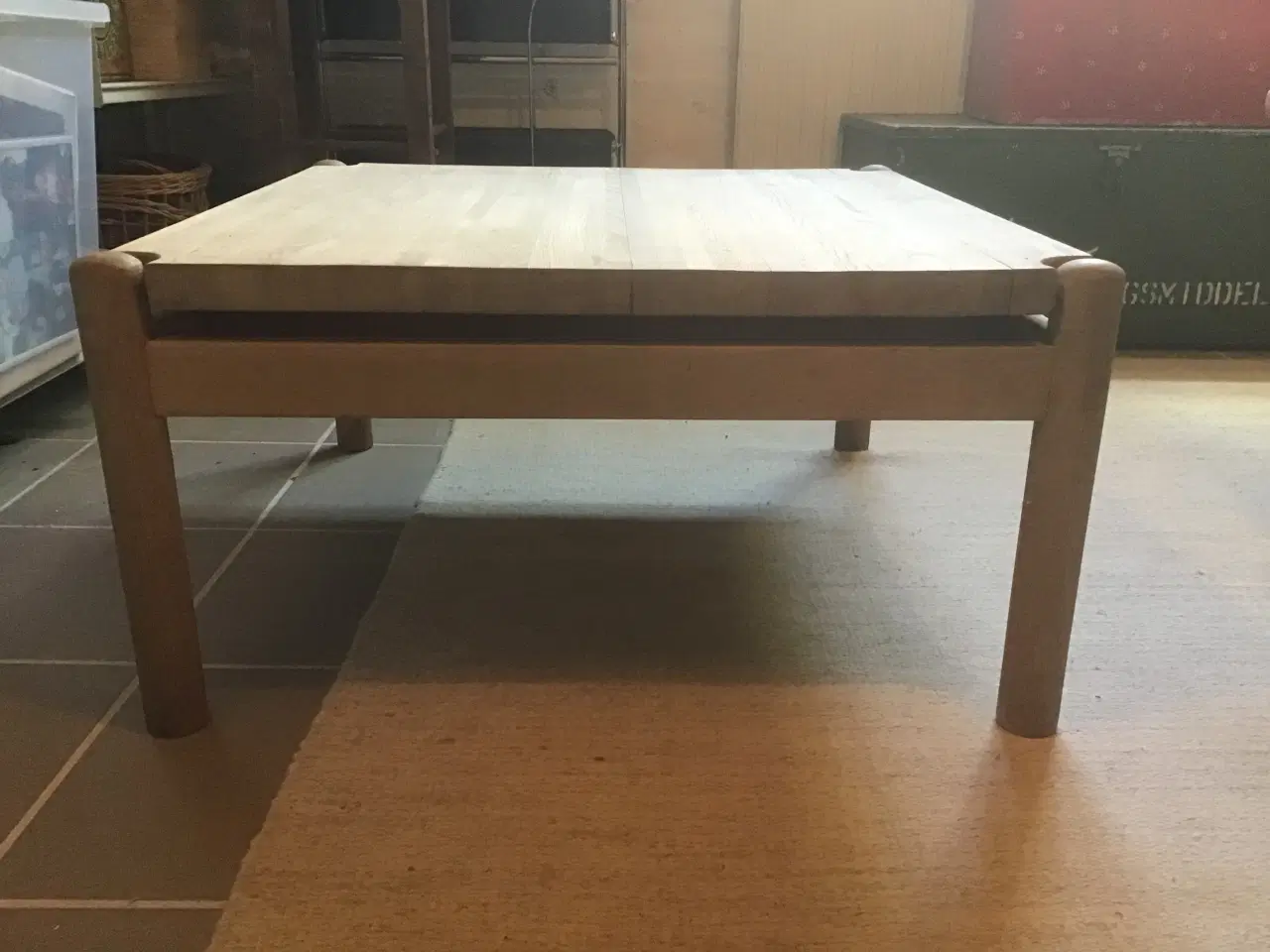 Billede 2 - Sofabord i eg