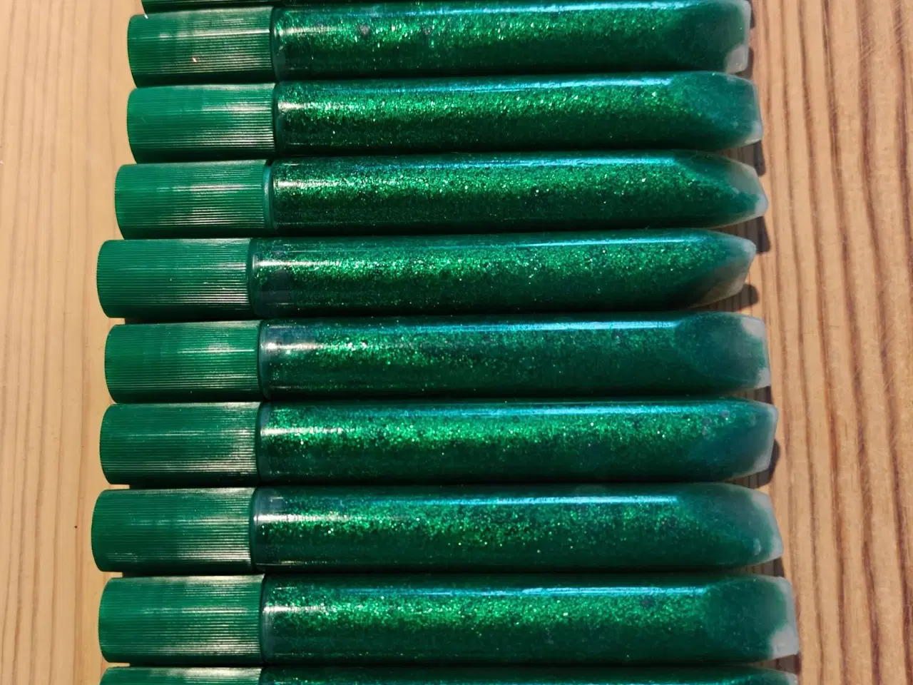 Billede 3 - Glimmer lim / glitterlim 74 stk