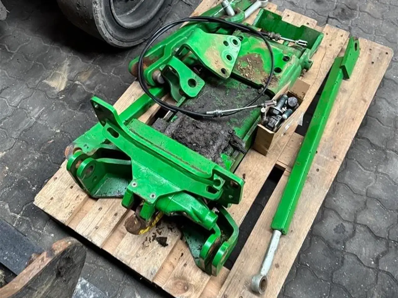 Billede 2 - John Deere 6250R KOMPLET HITCH